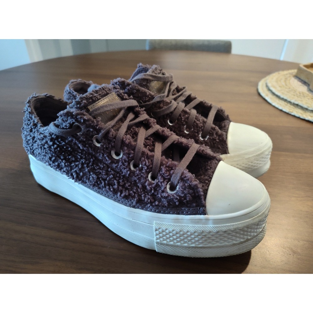 Converse Chuck Taylor All Star Lift Ox Sherpa Grey Platform Sneakers 572201C 7.5